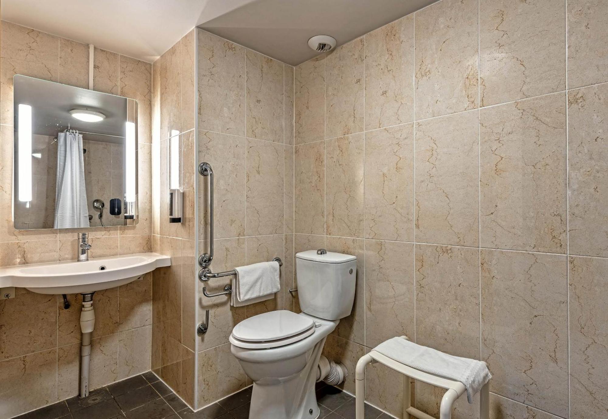 B&B Hotel Quimper Nord Douarnenez מראה חיצוני תמונה